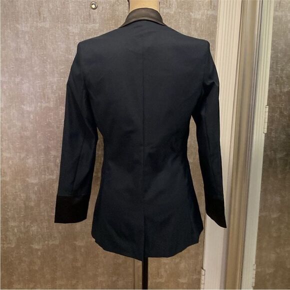Estée Lauder Chic Navy Women's Blazer with Satin Lapel, US4 - Picture 6 of 8